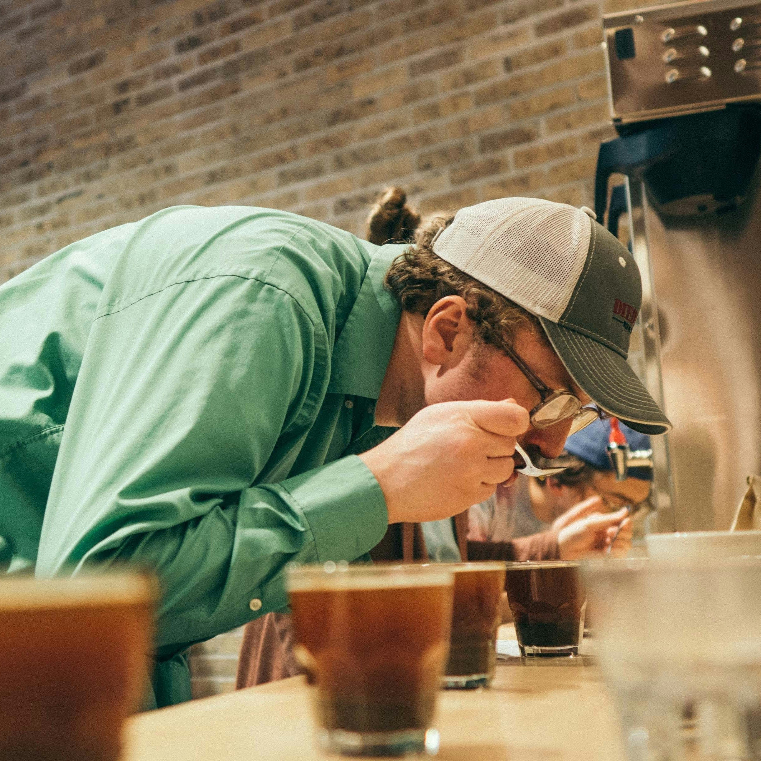 Roasting Session Stanbridge Cupping Session – Mode Coffee Roasting